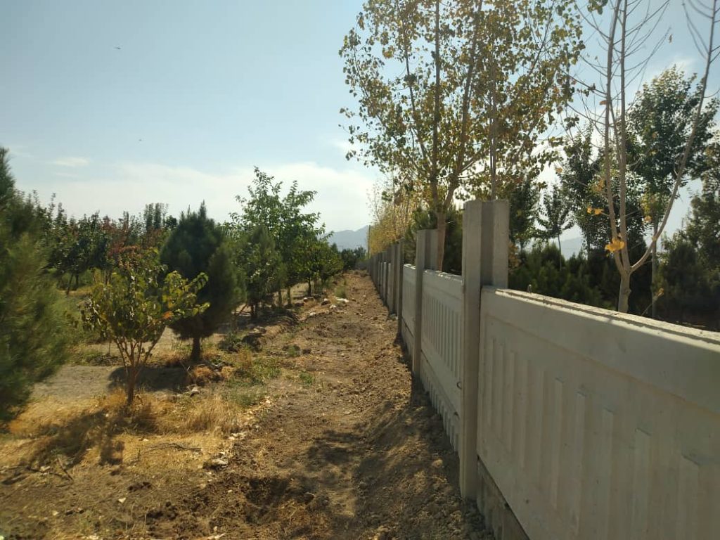 دیوارکشی و ساخت دیوار باغ به ارزان ترین روش ممکن + عکس 4 Prefabricated wall 259