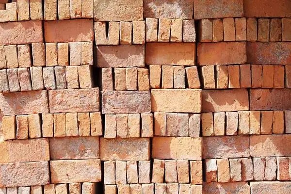 تعداد آجر فشاری در هر تن